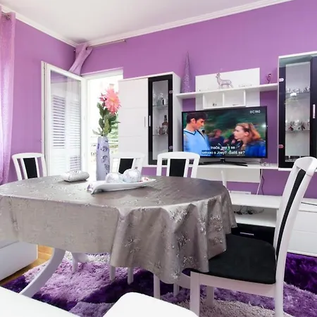 Apartman New Lily *